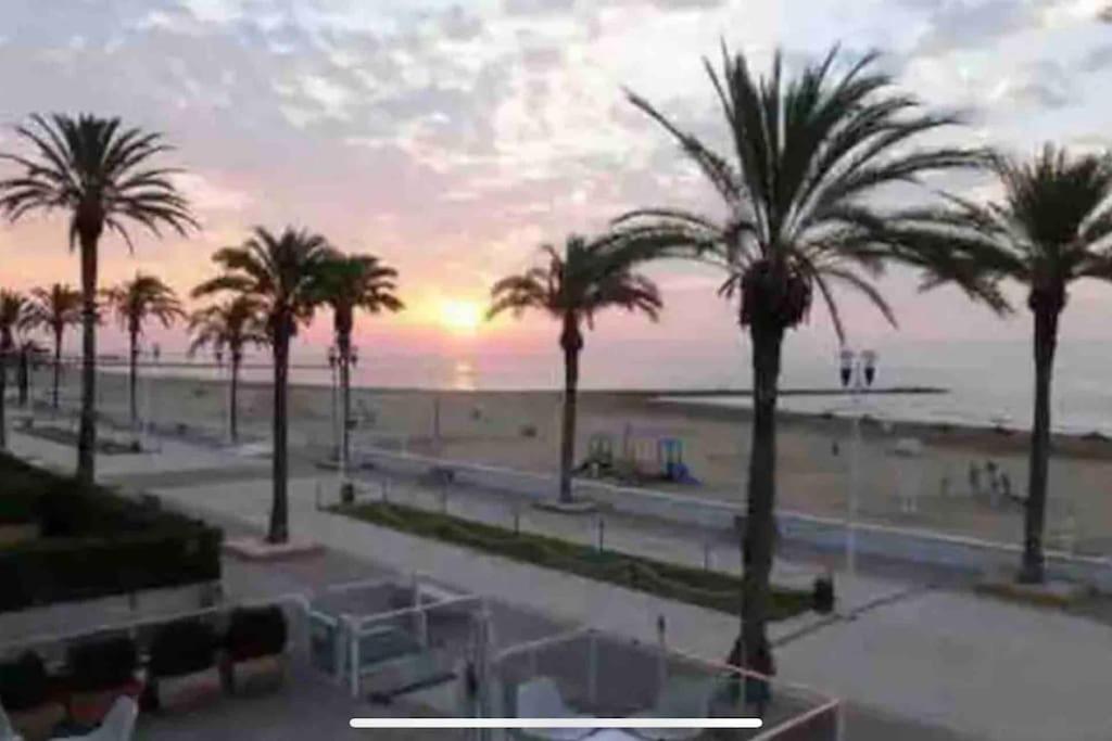 Precioso Apartamento Junto Al Mar Puebla de Farnals Exterior foto